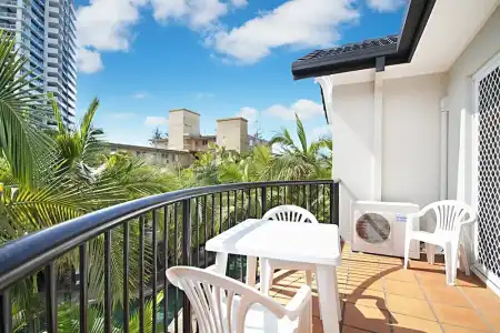 Blue Waters Apartments - 125