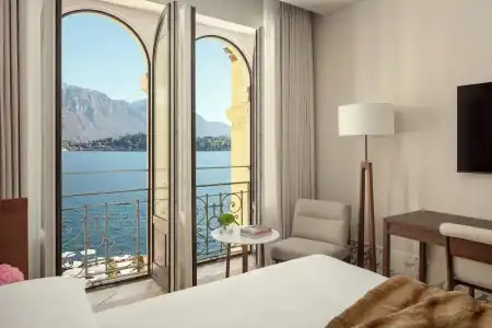 The Lake Como EDITION - 10