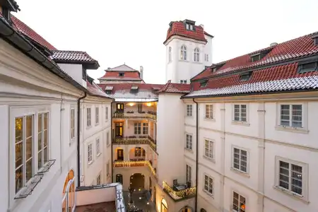 Iron Gate & Suites Prague by BHG - 0