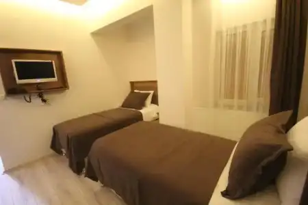Gulistan - 13