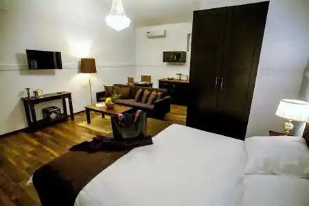 Regal Residence - 44