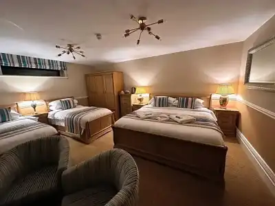 Chester House Guest House - 81