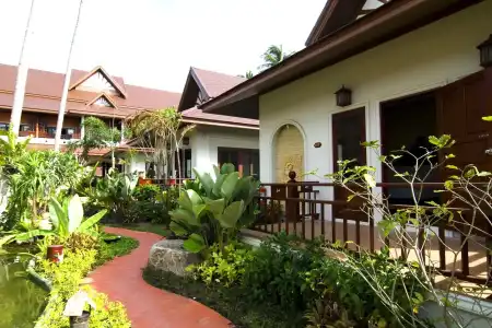 Kanok Buri Resort - 22
