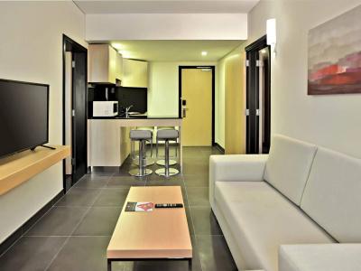 Ibis Seef - 3