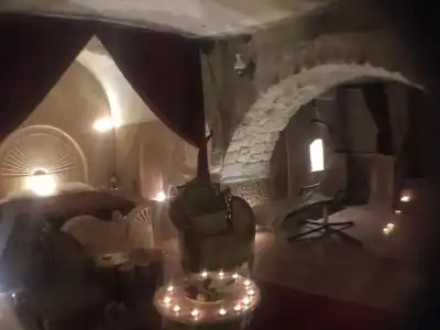 Oread Cave Suites - 190
