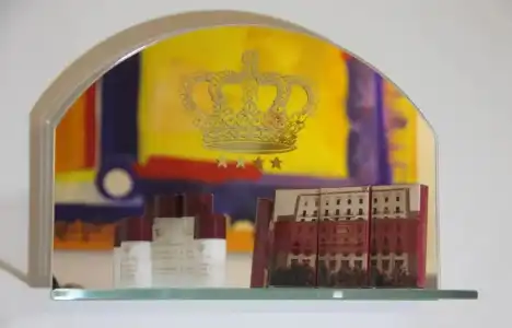 Piazza Carità - 75