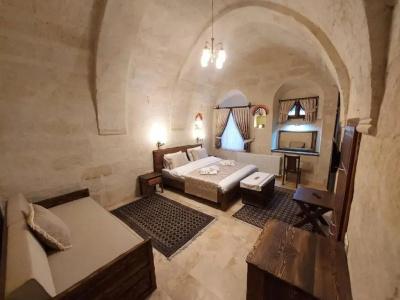 Armesos Cave - 177