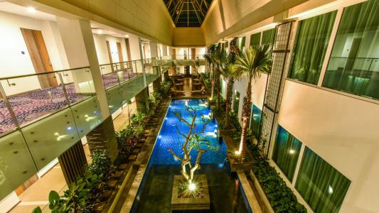 Holiday Inn Bandung Pasteur by IHG - 17