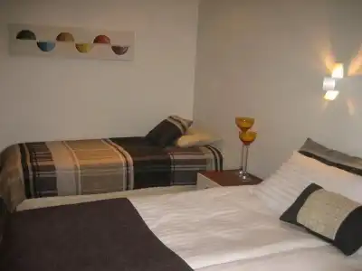 Ace Guesthouse - 1