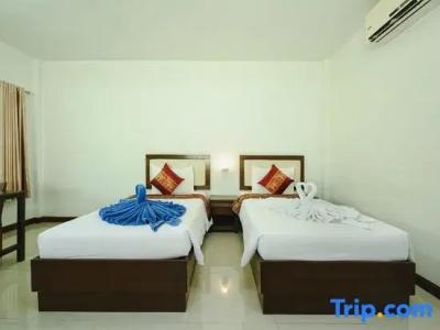 Phuket Airport Villa - 11