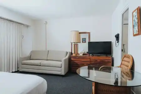 Royal Grove Waikiki - 68