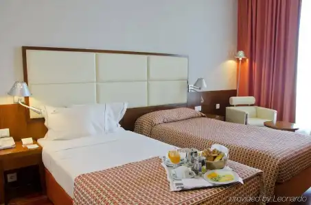 VIP Executive Art's - 32