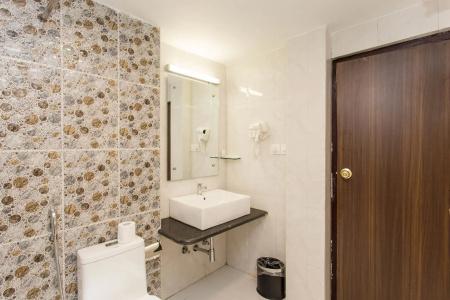 Yatri Suites and Spa - 8