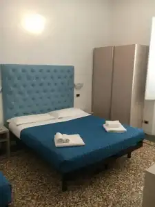 Italia Boutique - 21