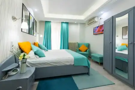 Relax Comfort Suites - 118