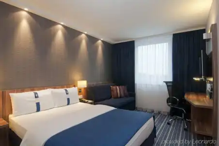 Premier Inn Essen City Limbecker Platz - 2