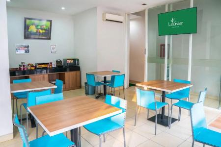 LeGreen Suite Senayan - 20