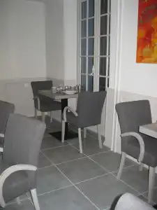 Hôtel de l'Amphithéâtre - 17