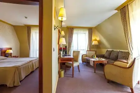 Romance & Family Suites - 104