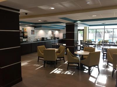 Best Western Plus Birmingham Inn  Suites - 22