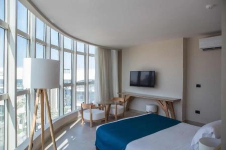 Redcon Suites - 136