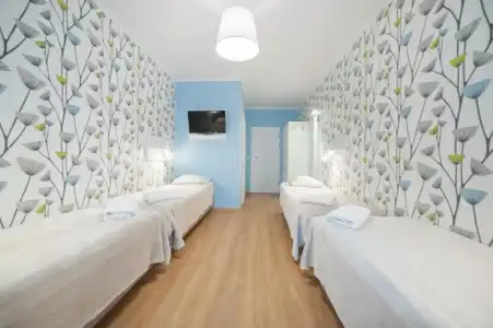 Premium Hostel - 5
