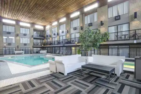 Sandman & Suites Kelowna - 43