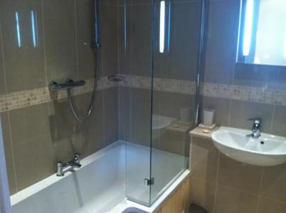 Clover Spa and - 27