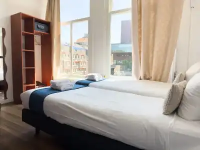 Amsterdam Inn - Digital Access - 60