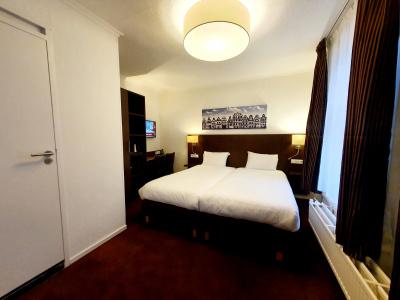 Nes Amsterdam - 19
