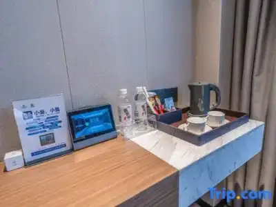 Tropic Towers Apartments - 67