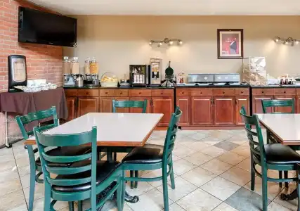Best Western Laval-Montreal - 34