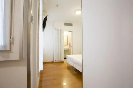 Hôtel Darcet Paris - 57