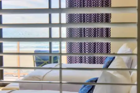 The Waterfront Beach Resort, A Hilton - 126