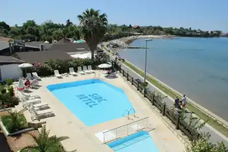 Side Beach Club - 8