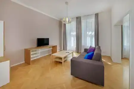 DownTown Suites Kodanská - 82