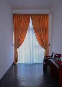 Star White Negombo - 0