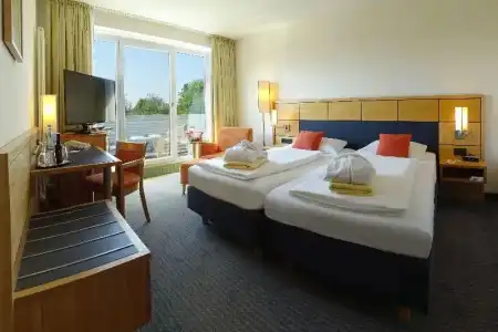 Plaza Inn Heidehof - 57