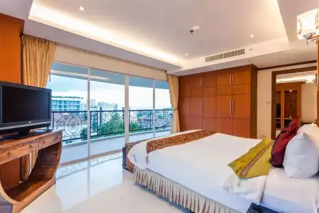Tara Court - 54