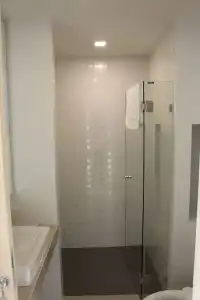 Karin And Serviced Apartment - 43