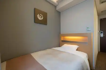 Binario Umeda - 26