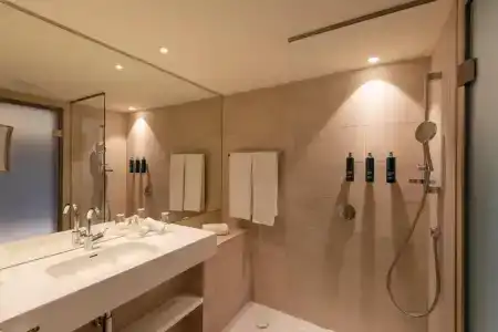 DoubleTree by Hilton Vienna Schonbrunn - 59