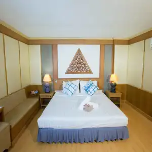 Phrae Nakara - 30