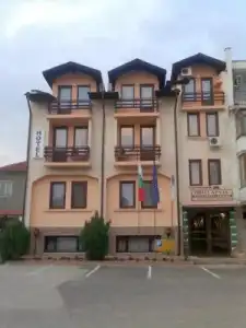 Vesta Kazanluk - 0