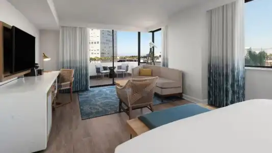 Renaissance Newport Beach - 79