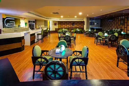 Phoenicia Tower&Spa - 29