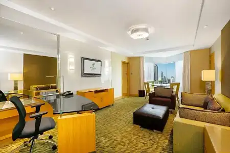 Holiday Inn Bangkok Silom by IHG - 57