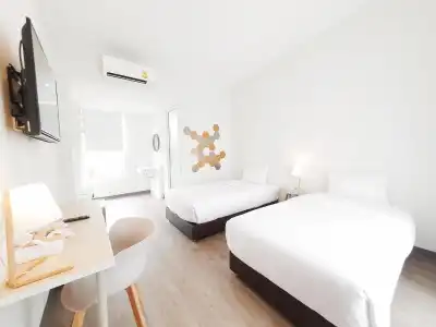 Meet Boutique Resort - 3
