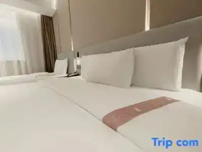Elong Shanghai Pudong Jinqiao LaLaport。 - 25