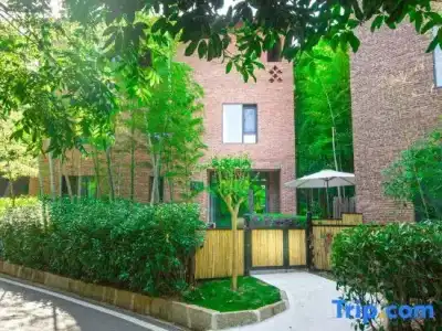 Route Inn Hakata Ekimae - 119